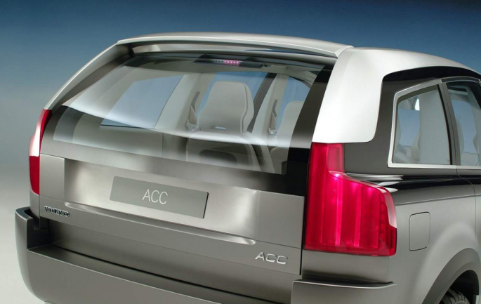 Volvo XC90 ACC - detail kufr