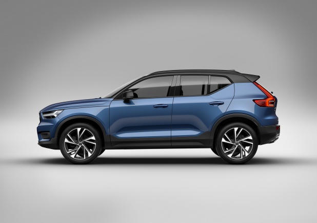 Volvo XC40 - boční pohled