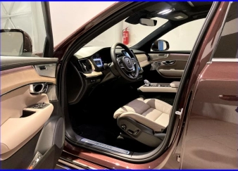 XC90