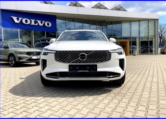 XC90
