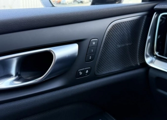 S60