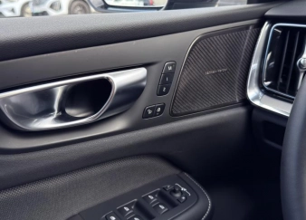 S60