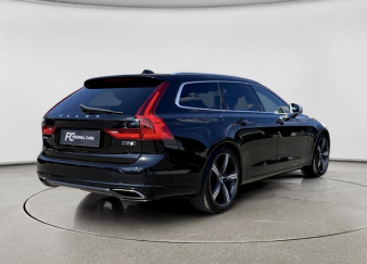 V90