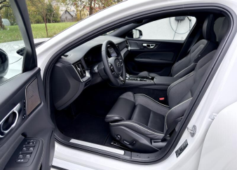 S60