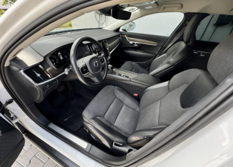 V90