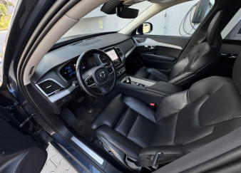 XC90