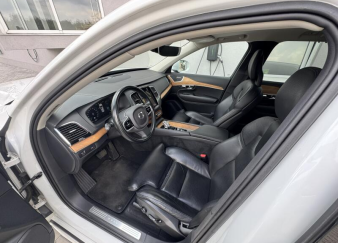 XC90