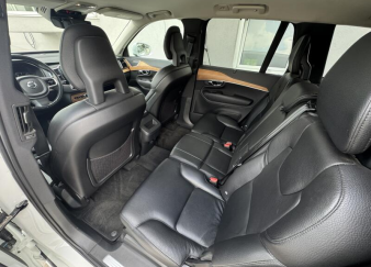 XC90