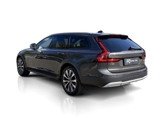 V90